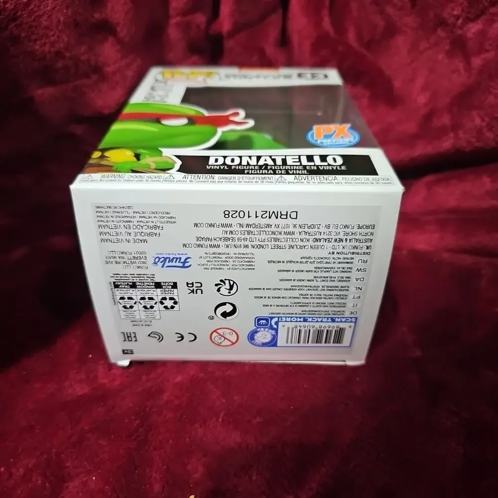 Funko POP! Comics Teenage Mutant Ninja Turtles: Donatello Previews Exclusive - Picture 8 of 9